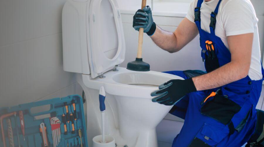 Expert burst pipe repair services in Lloyd, MT